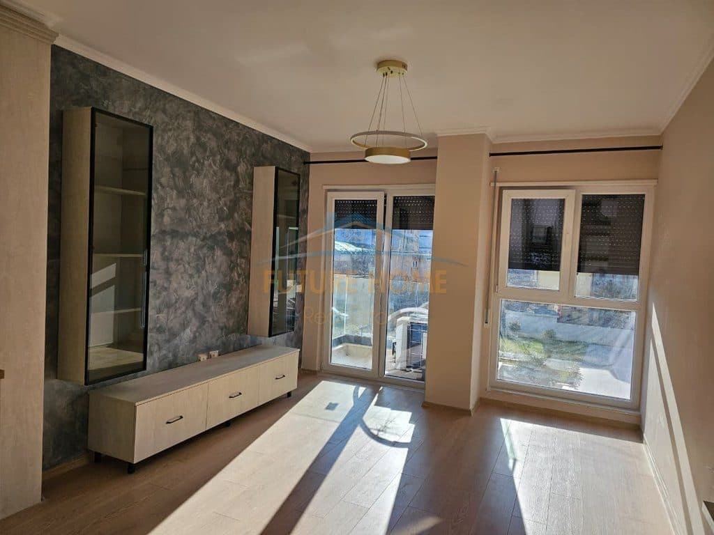 Qira, Apartament 1+1, Rruga Jordan Misja, Tiranë.