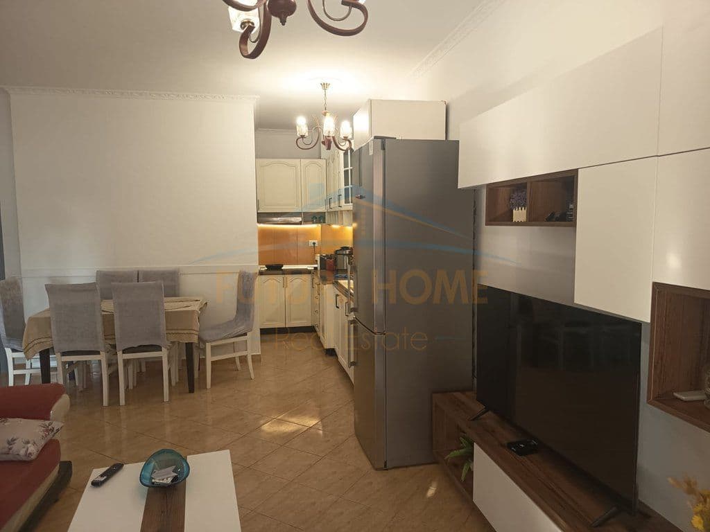 Në shitje, Apartament 1+1, Rruga e Re, Tiranë 3