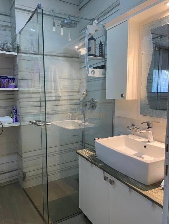 Titulli Në Shitje, Apartament 3+1+2, Dyqani i Pasticerive Melisa, Fresku, Tiranë