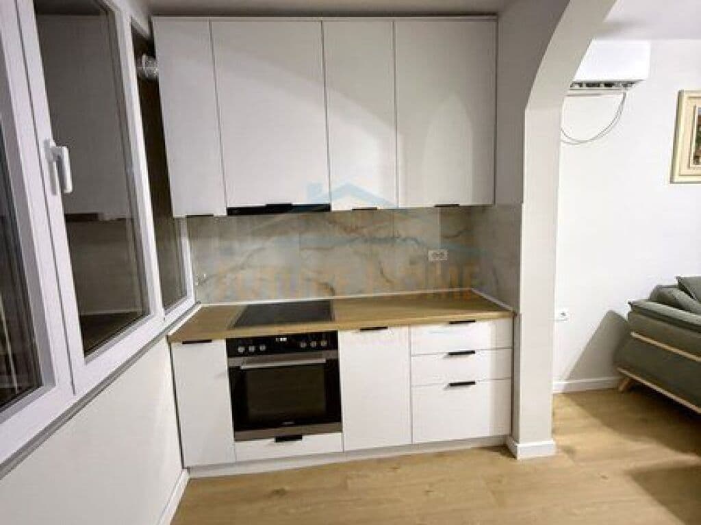 Në shitje, Apartament 2+1, Rruga Ferit Xhajko, Tiranë. 3