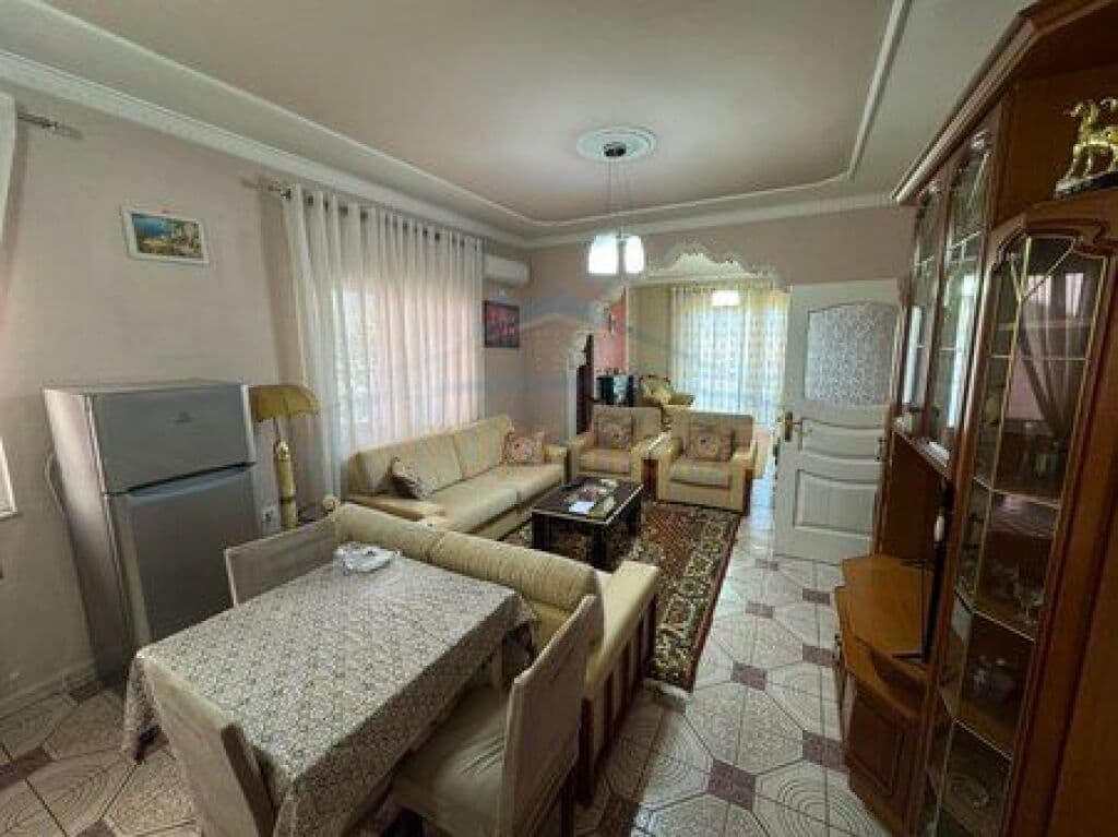 Qira, Apartament 2+1+2+ Vend Parkimi, Sauk 3