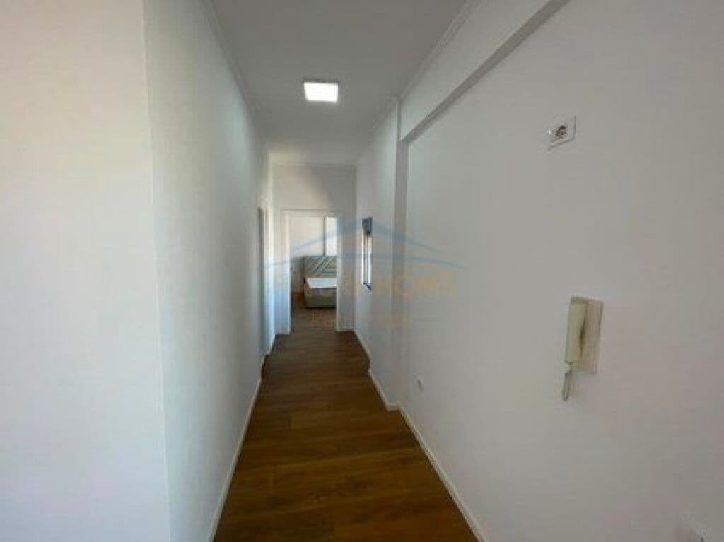 Në shitje, Apartament 1+1, Kodra e Diellit, Tiranë 4