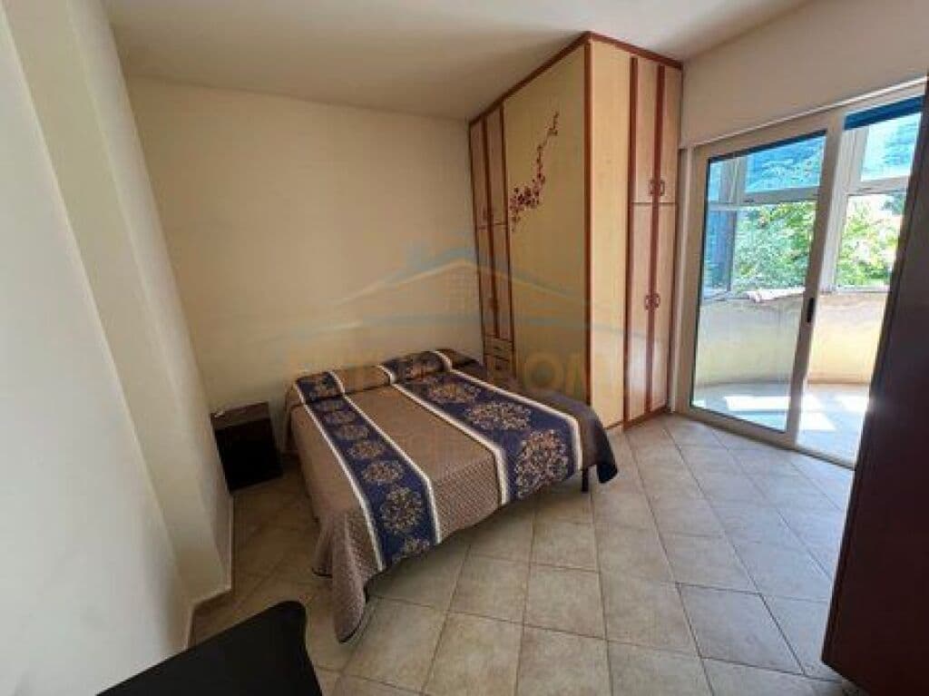 Në shitje, Apartament 2+1+2, Rruga e Kosovareve 4