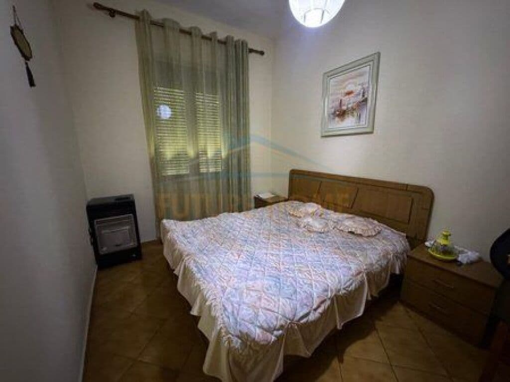 Qira, Apartament 2+1+2, Myslym Shyri, Tiranë 4