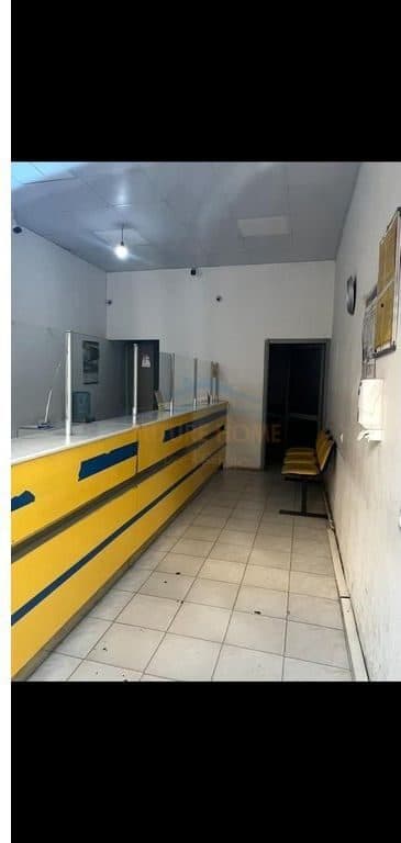 Në shitje, Hapësira Tregtare, Laprakë, Tiranë