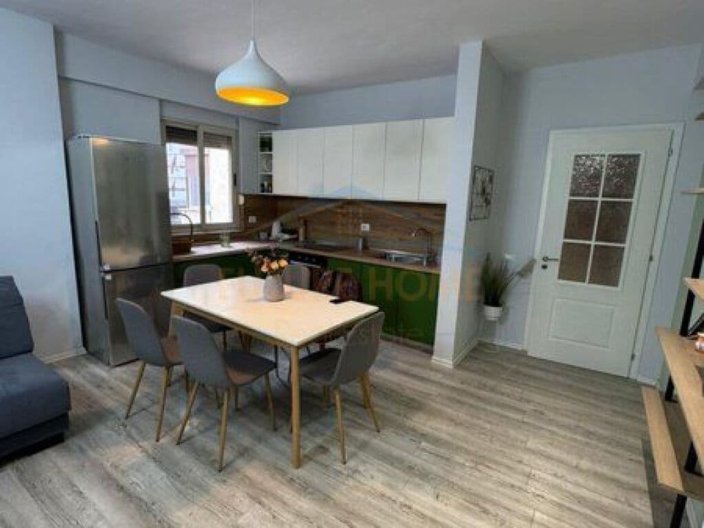 Në shitje, Apartament 3+1+2, Stacioni i Trenit, Tiranë 3