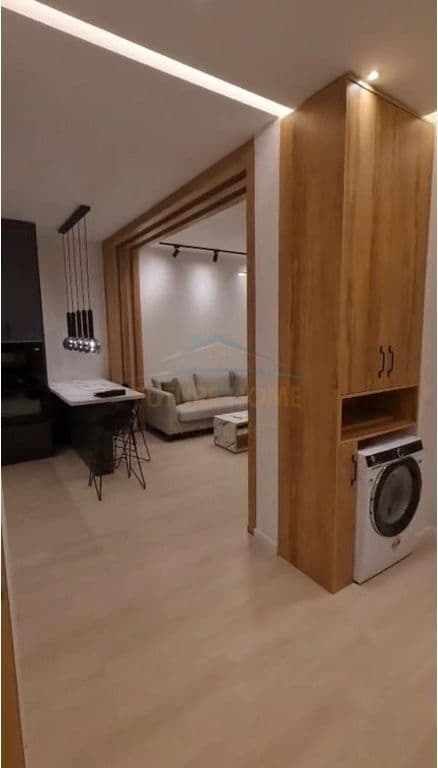 Në shitje, Apartament 1+1+Vendi i Parkimit, Shkolla e Kuqe, Tiranë. 3