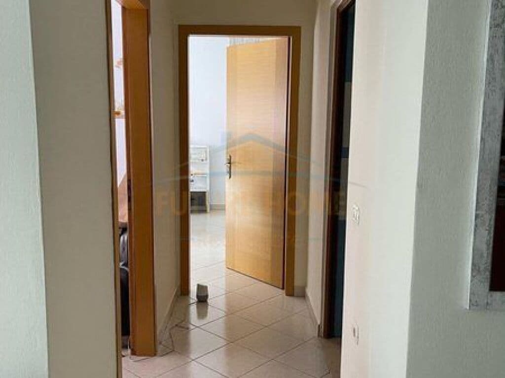 Qira, Apartament 2+1, Ringu i Ri 4