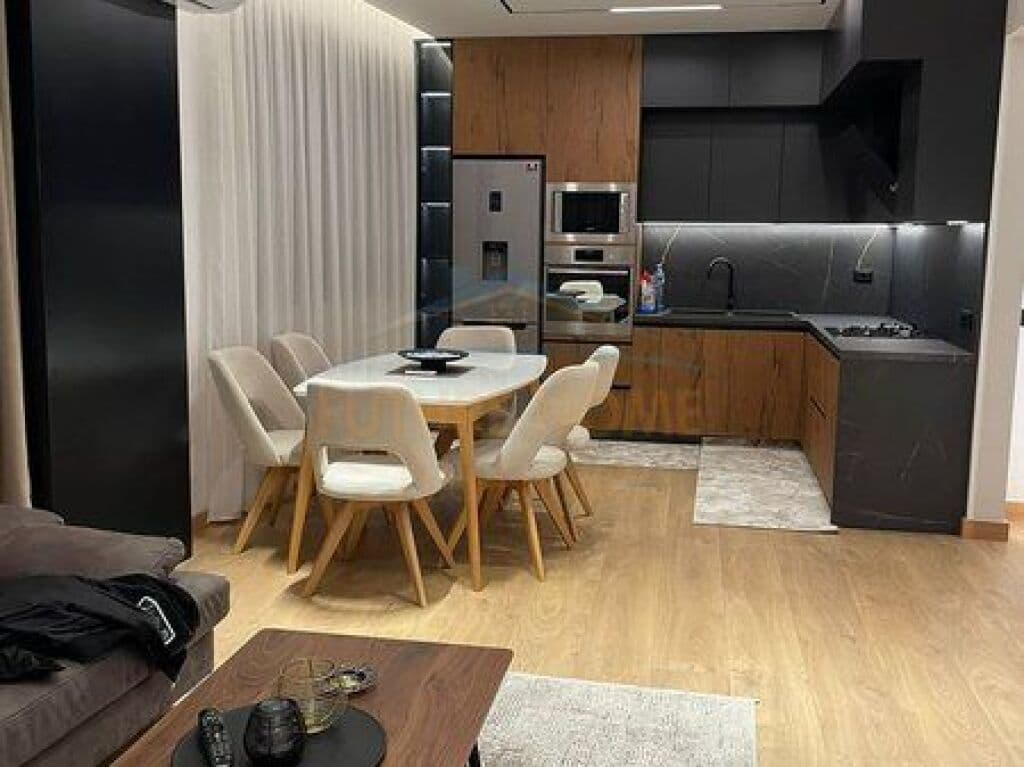 Në shitje, Apartament 2+1, Rruga e Re 2