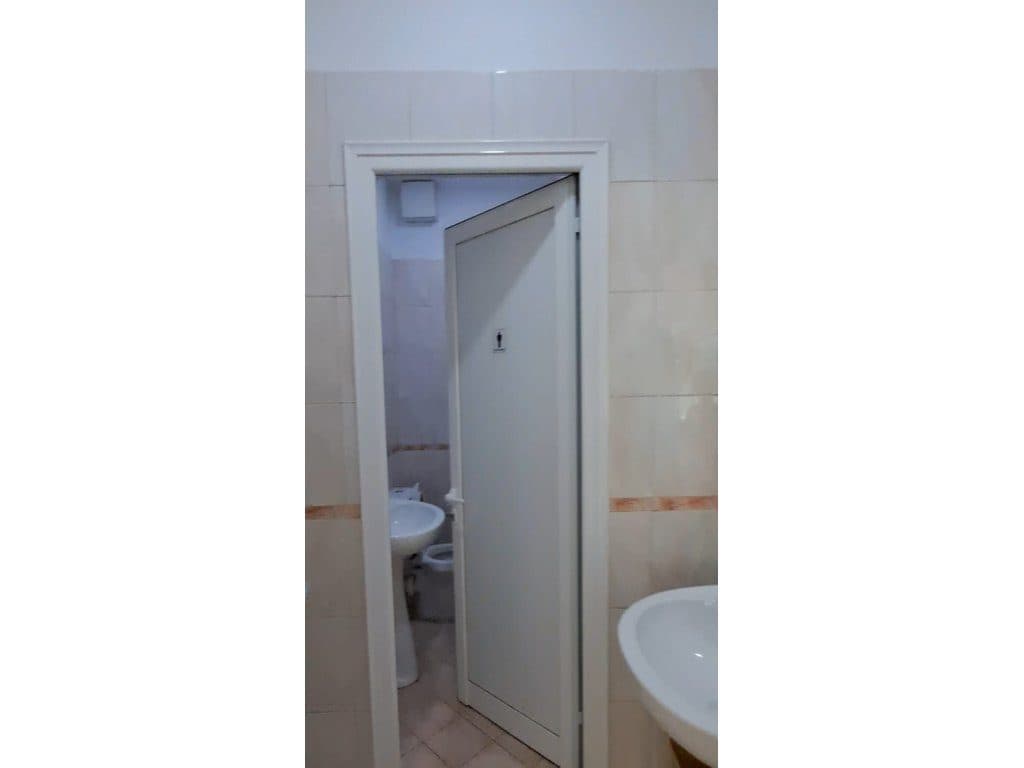 Qera, Godine Private 2 Kate Buze Rruge , prane Oxhakut 4