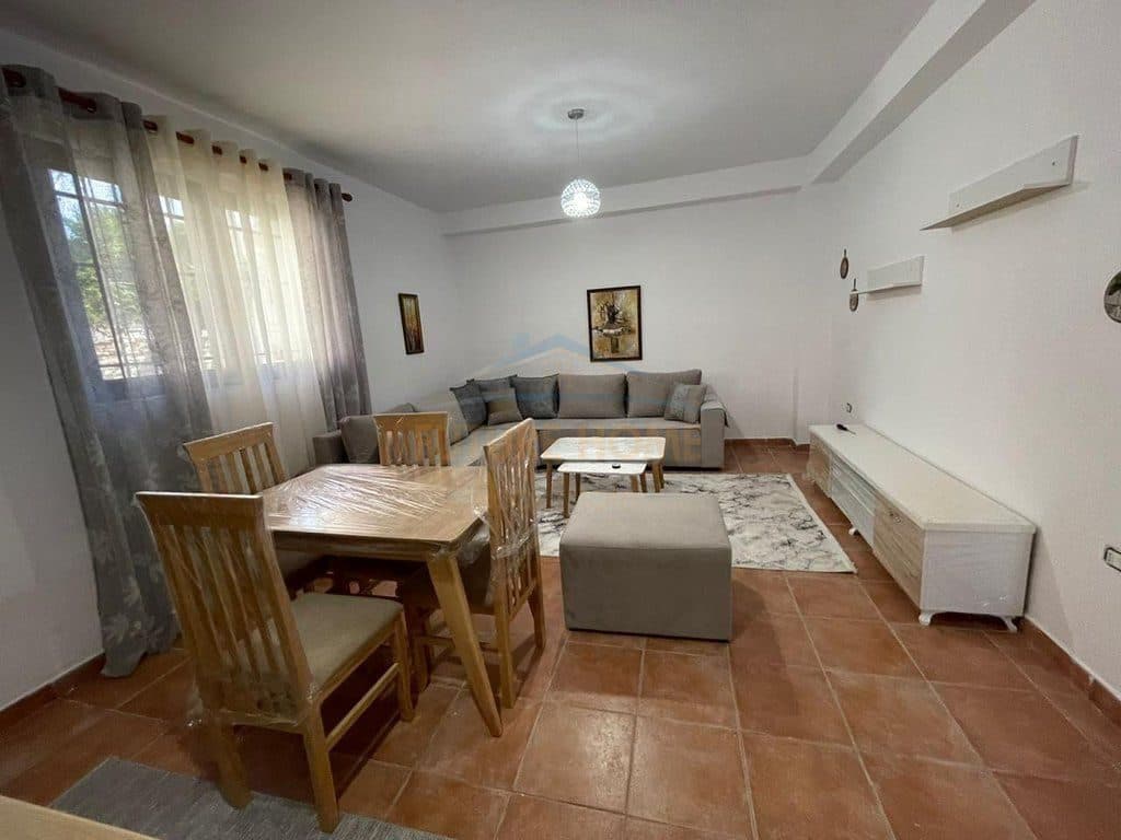 Qira, Apartament 1+1+HAPËR PARKIMI, Shkoze, Tiranë 4