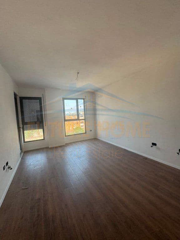Qira, Apartament 1+1, Kinostudio, Tiranë 3