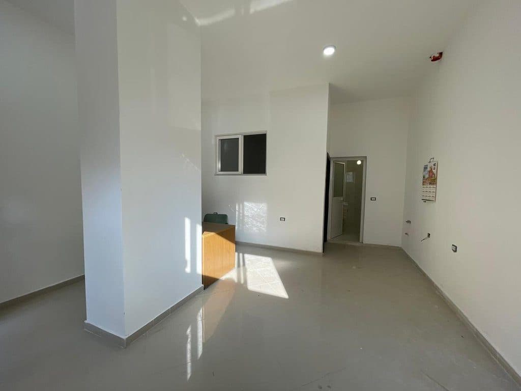 Shitet, Apartament 1+1, Lagjia Nr. 13 ,Durres