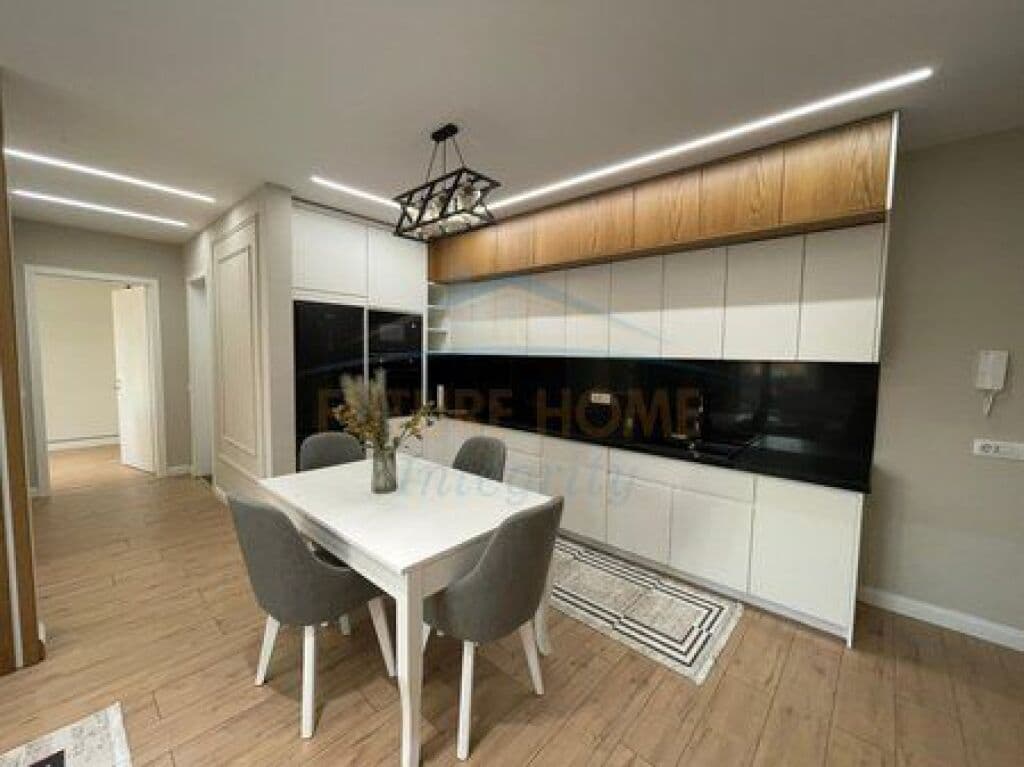 Me qira, Apartament 2+1+2+2 Vende parkimi, Liqeni i Thatë, Tiranë. 4