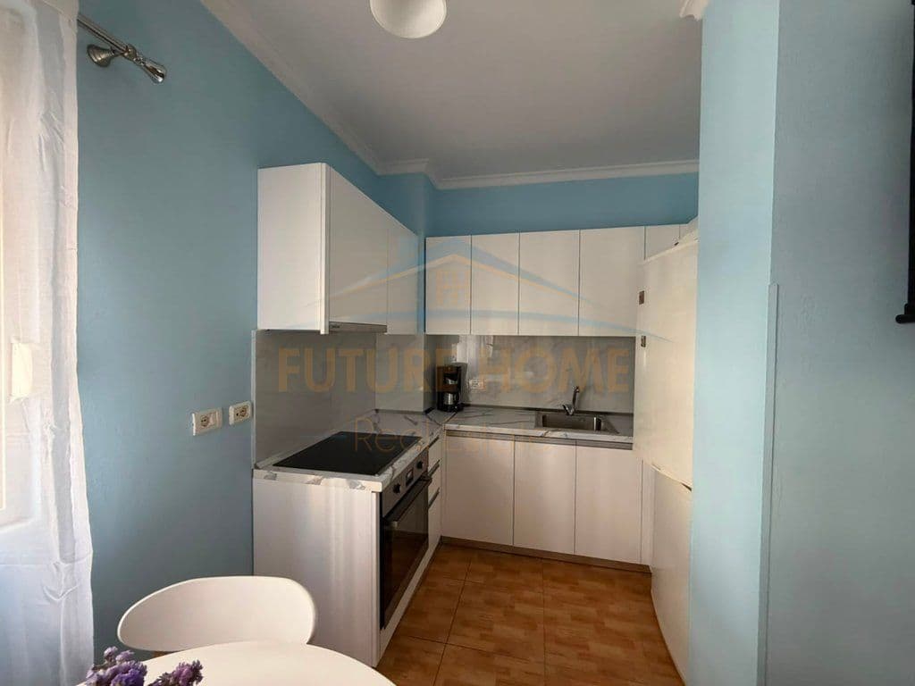 Qira, Apartament 1+1, Rruga Barrikadave, Tiranë. 3