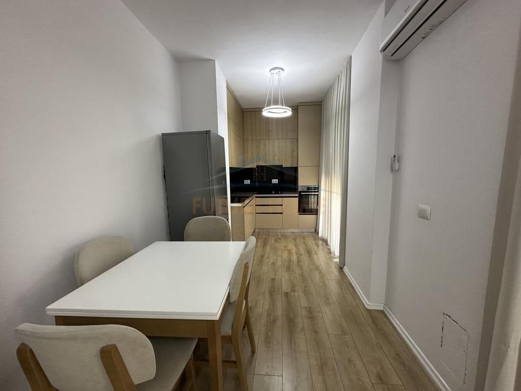 Qira, Apartament 2+1+2, Univers City 2