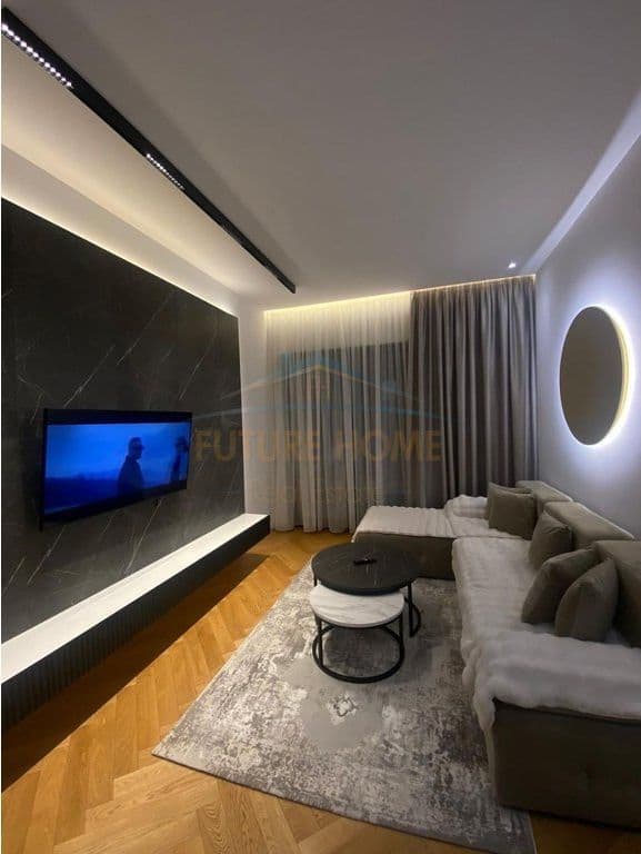 Me Qera, Apartament 1+1+Vendi për Parkim, Rruga Kavajës, Kompleksi Delijorgji, Tiranë