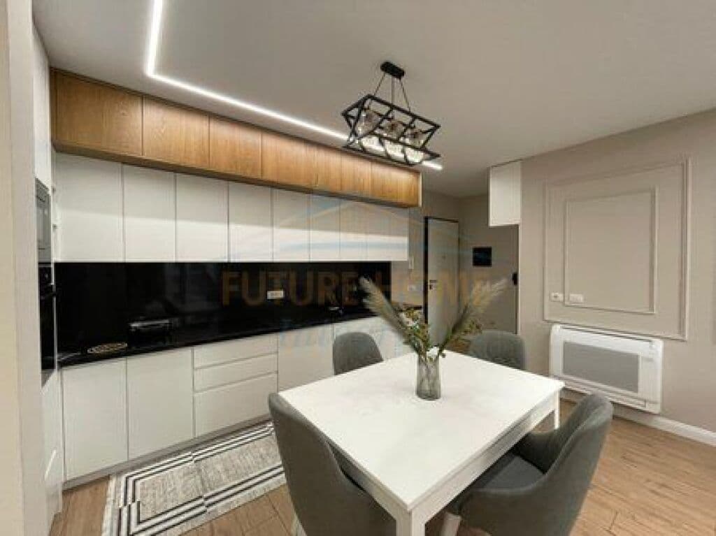 Me qira, Apartament 2+1+2+2 Vende parkimi, Liqeni i Thatë, Tiranë. 3