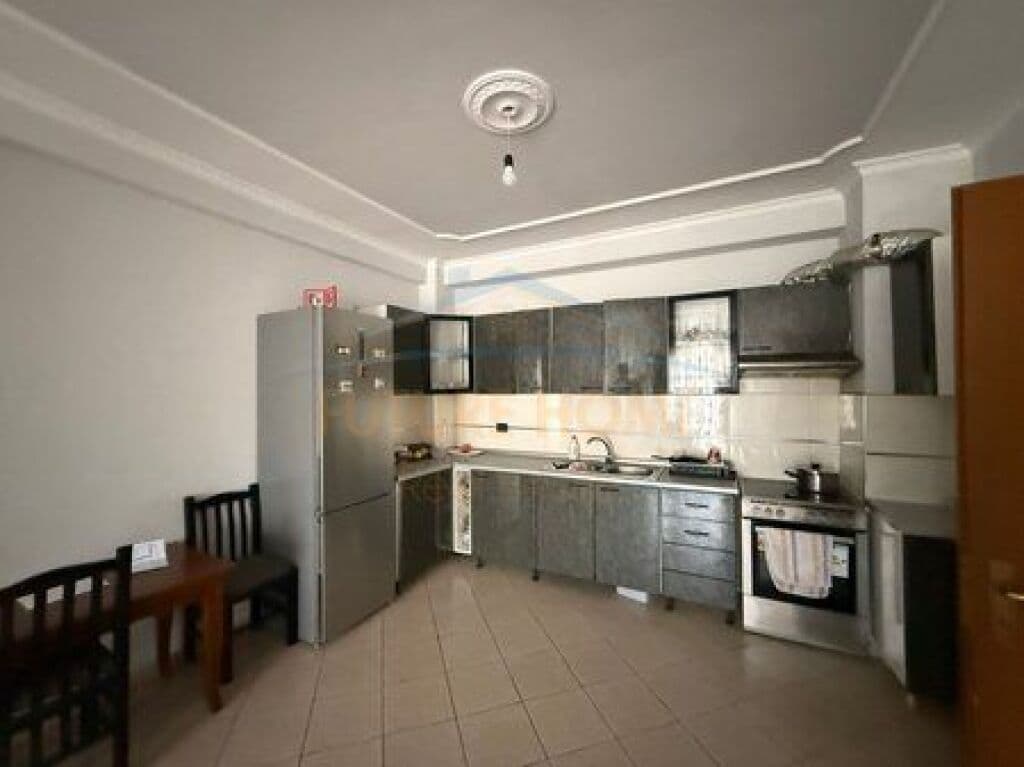 Në shitje, Apartament 2+1+2, Rruga e Re 3