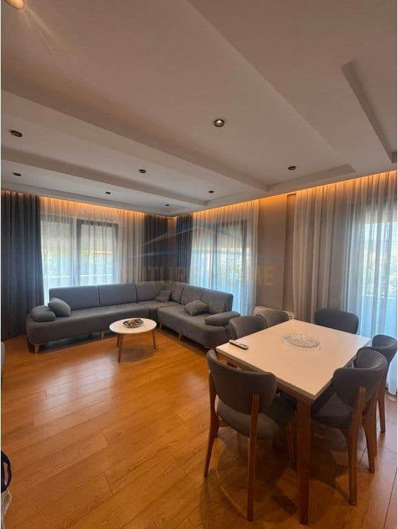 Qira, Apartament 3+1+2, Rruga Sadik Petrela, Tiranë 2