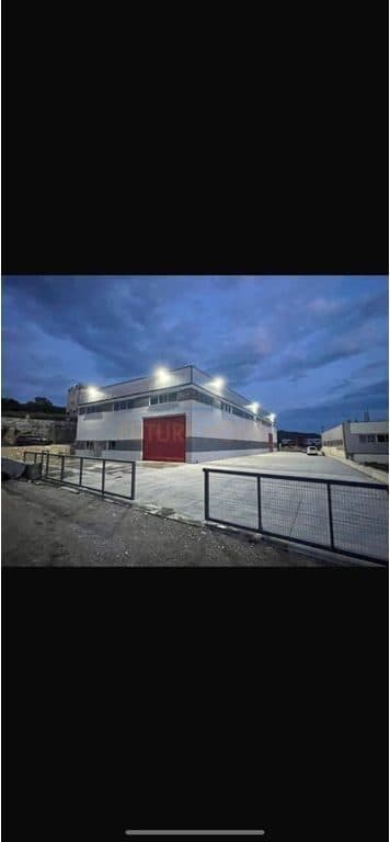 Qira, Magazinë, Marikaj, Tiranë 1