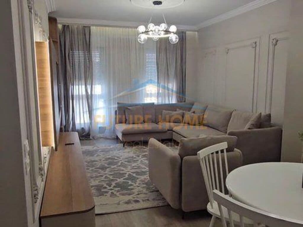 Qira, Apartament 1+1, Kompleksi Kontakt 2