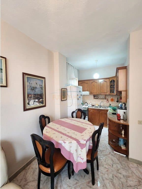 Jepet me qira, Apartament 3+1, Ali Demi, Tiranë 3