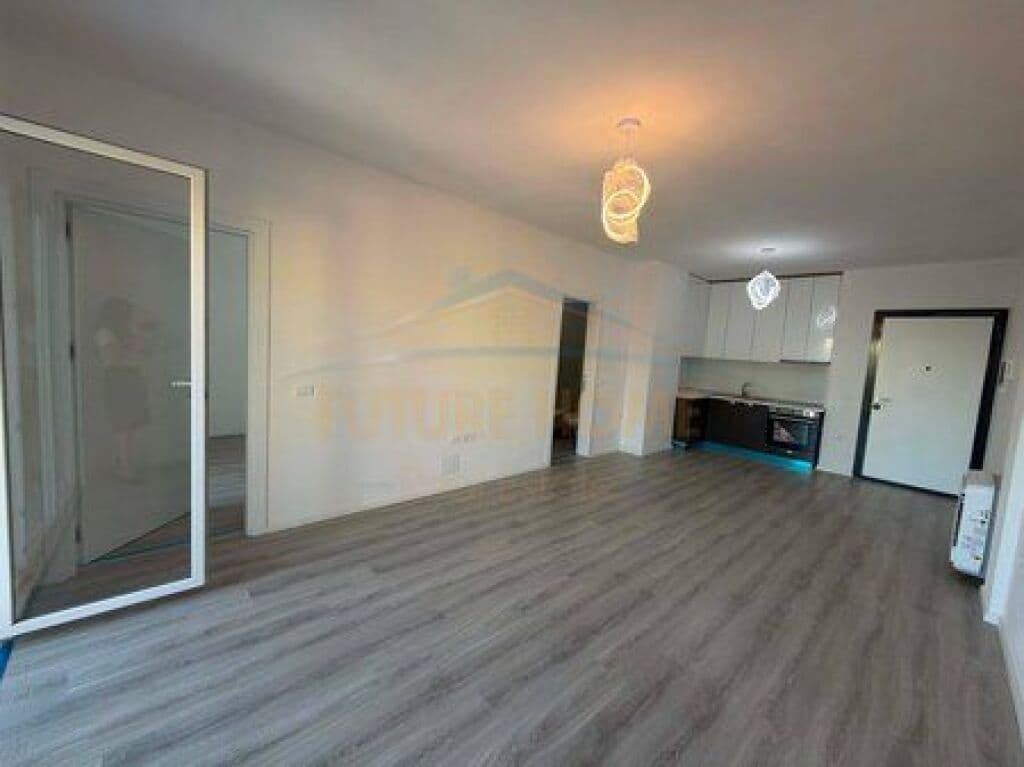 Qira, Apartament 1+1, Kompleksi E88, Laprakë 3
