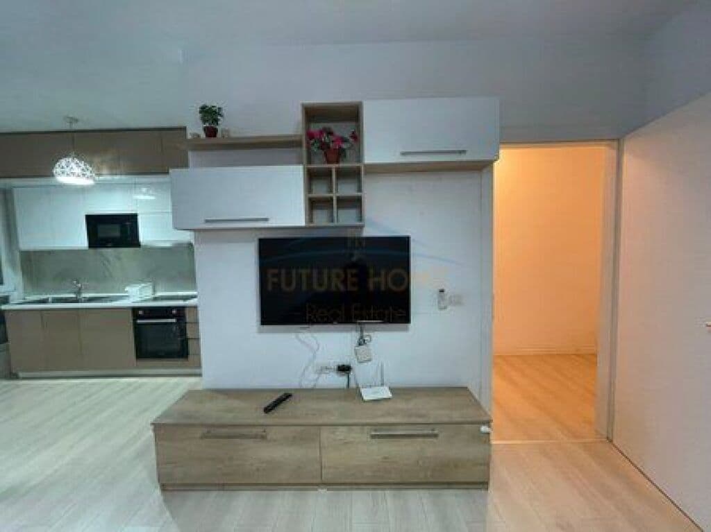 Qira, Apartament 2+1, Rruga 5 Maj, Tiranë 3