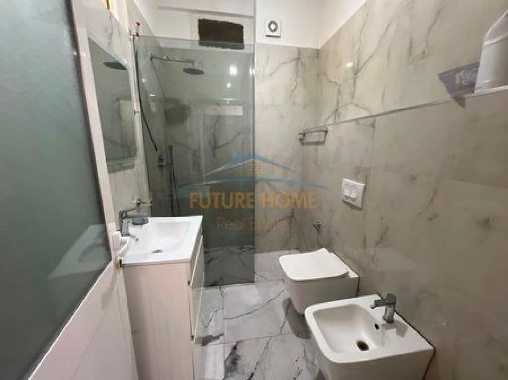Qira, Apartament 2+1+ Vend Parkimi, Ura e Institutit