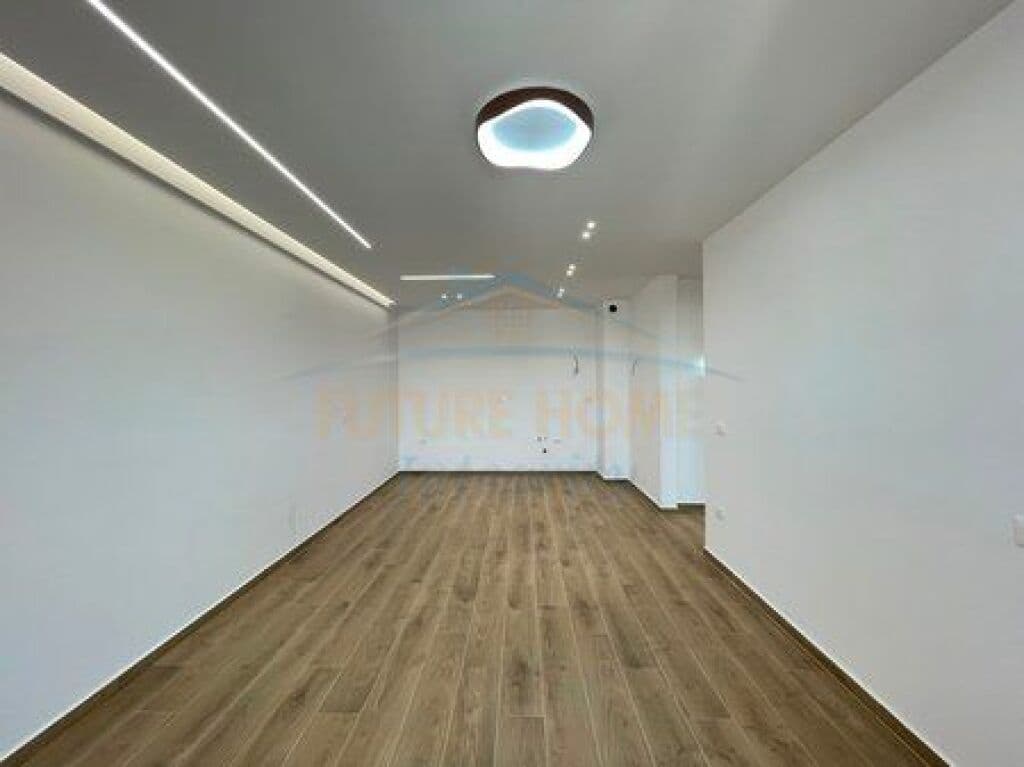 Në shitje, Apartament 2+1+Depo, Paskuqan, Tiranë. 2