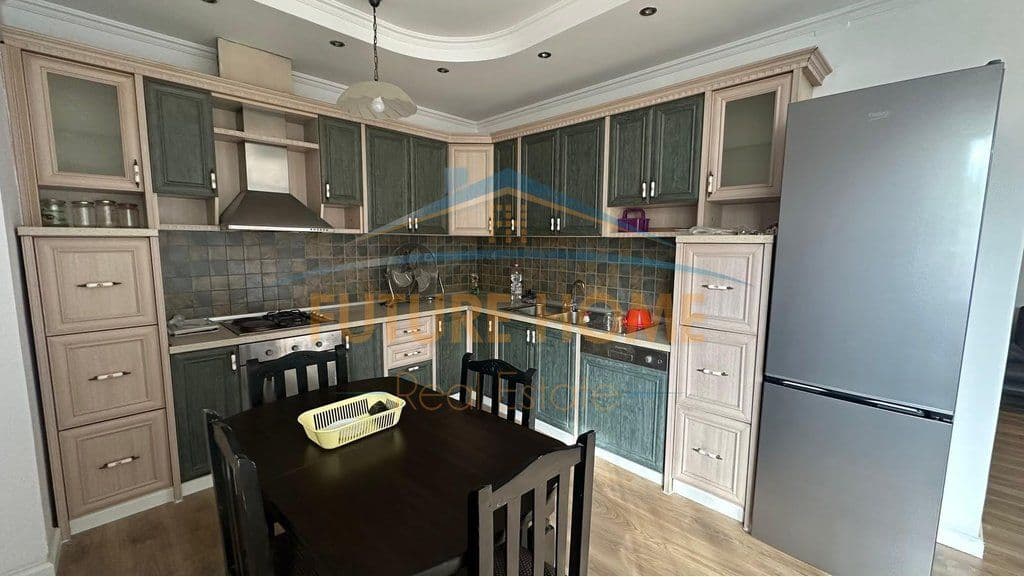 Në shitje, Apartament 2+1, Sheshi Wilson, Tiranë 3