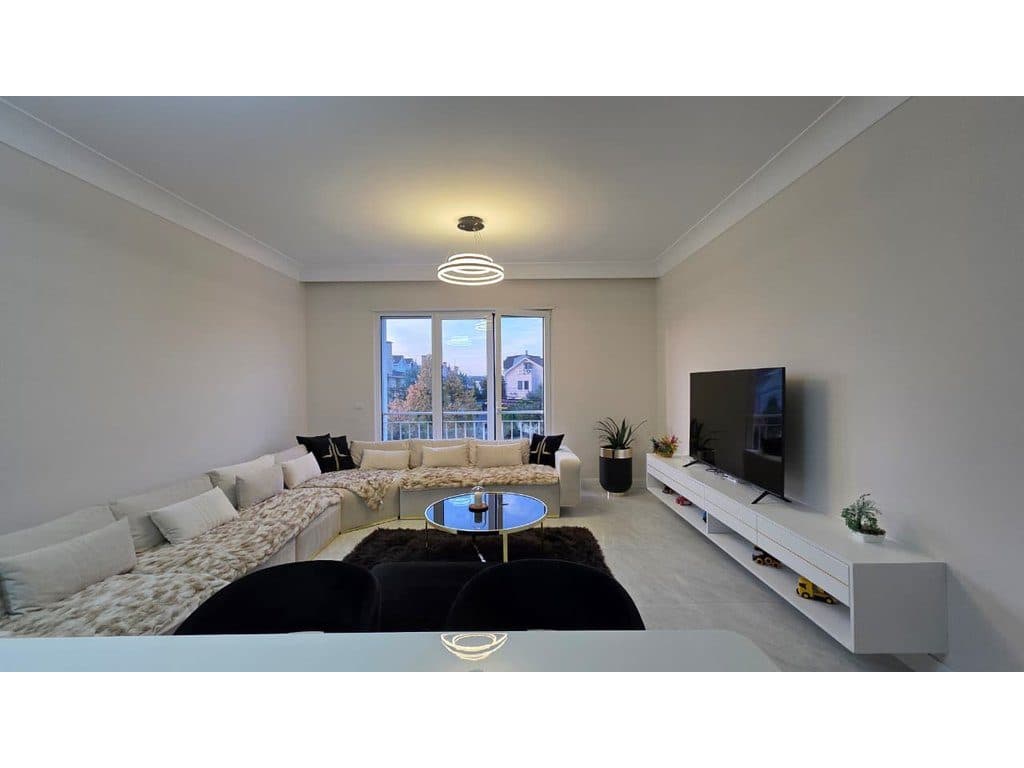 Shitet, Apartament 2+1+2+Post Parkim, Teg, Tiranë.