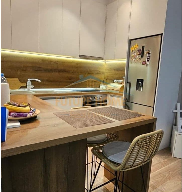 Qira, Apartament 1+1, Kopshti Botanik 3