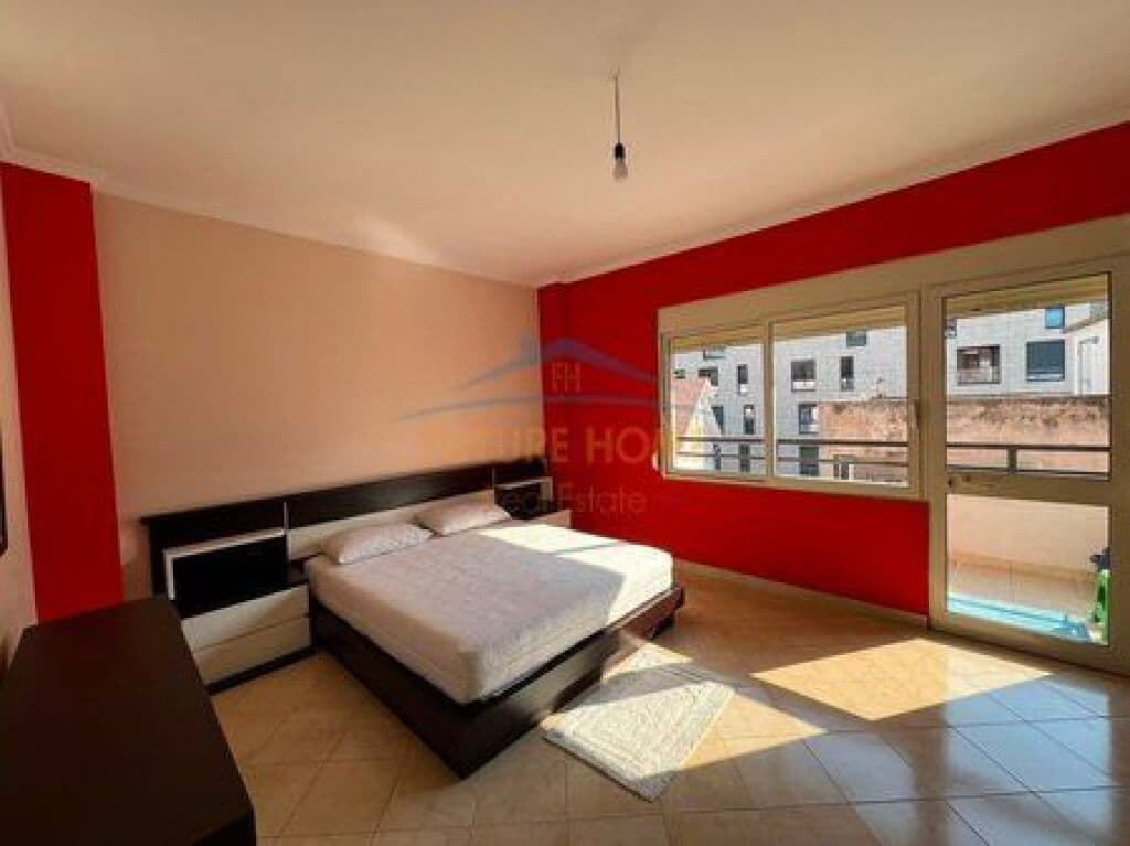 Në shitje, Apartament 2+1, Liqeni i Thatë, Tiranë. 4