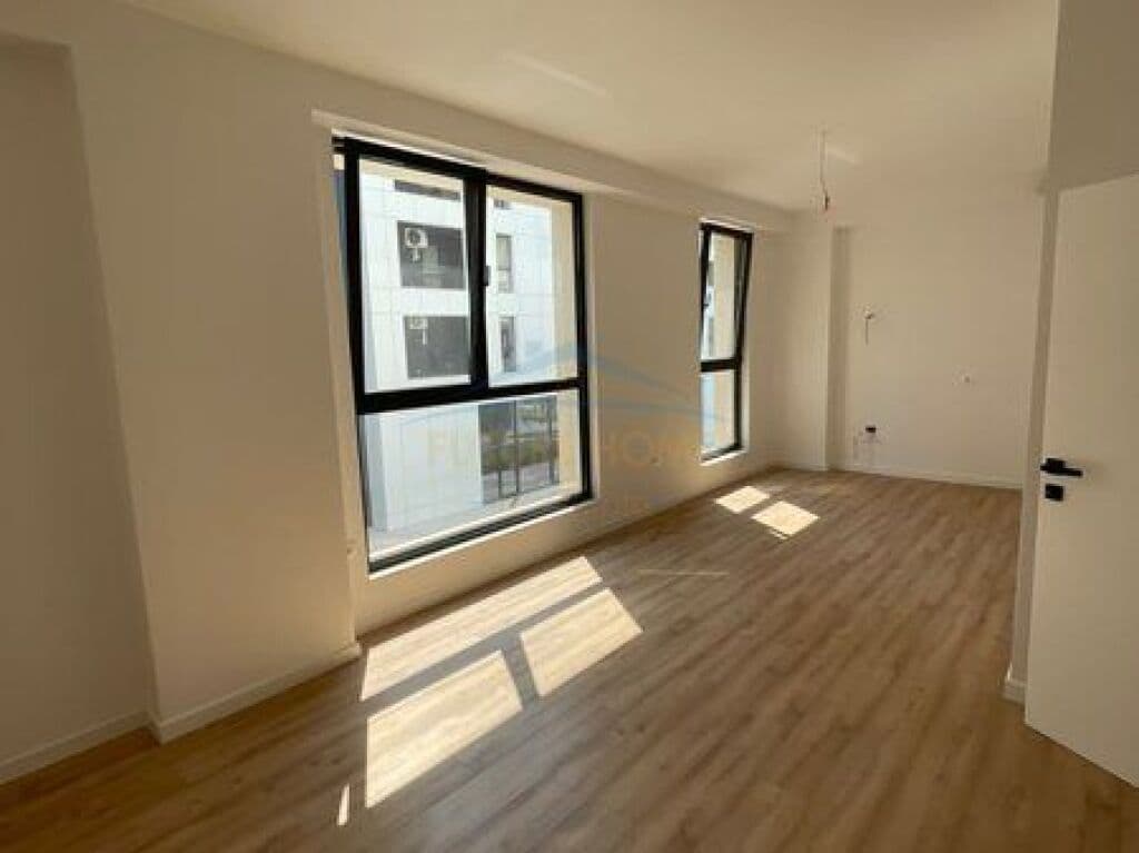 Jepet me qira, Apartament 2+1+2, Rezidenca "Jordan", Rruga Jordan Misja, Tiranë.