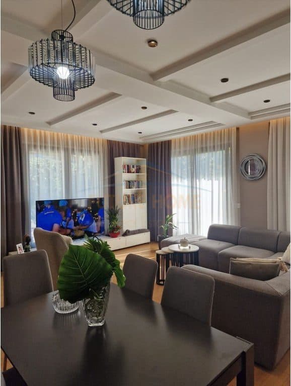 Qira, Apartament 3+1+2, Rruga Sadik Petrela, Tiranë 4