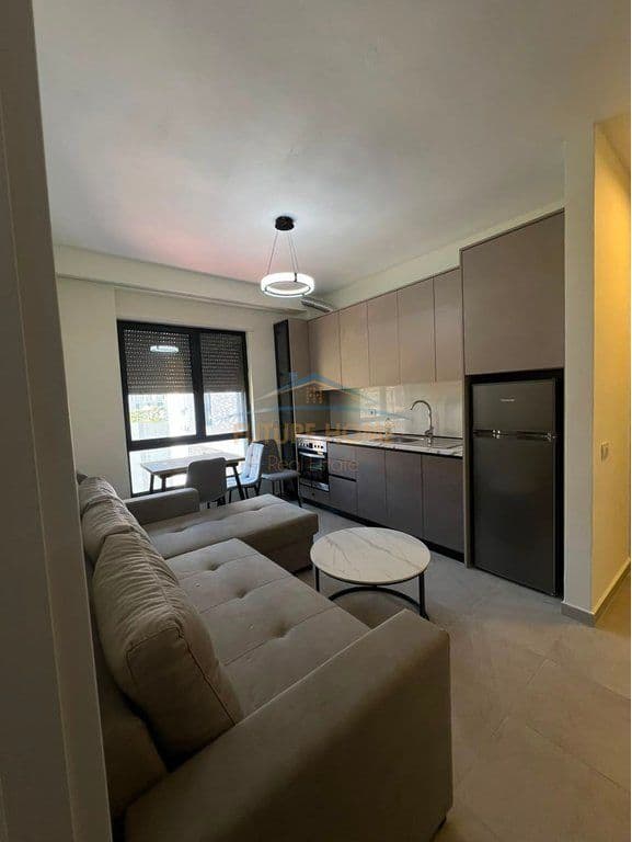 ME QERA APARTAMENT 1+1 + VEND PARKIMI, SELVIA, TIRANË