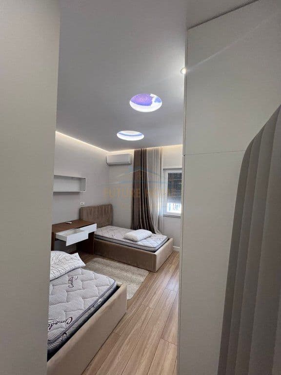 Në shitje, Apartament 2+1+2+ Depo, Rruga Bill Klinton, Tiranë