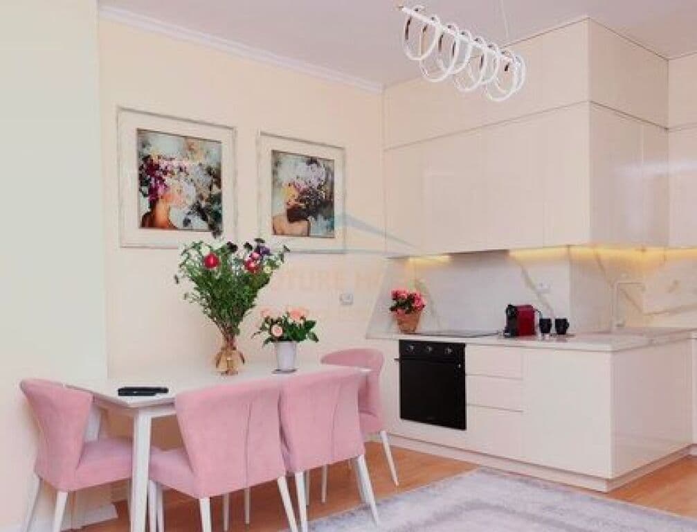 Qira, Apartament 2+1, Rruga Kosovareve, Tiranë. 2