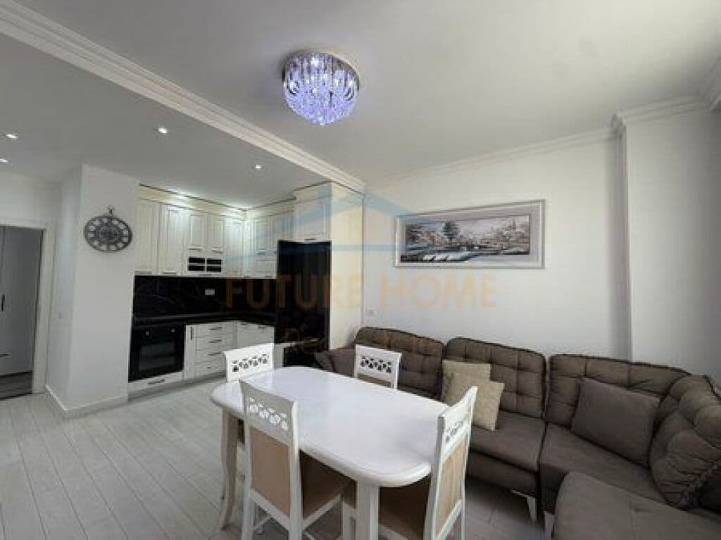 Në shitje, Apartament 1+1, Rruga e Re, Tiranë