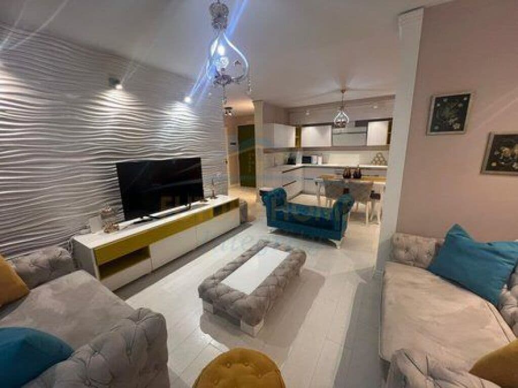 Në shitje, Apartament 2+1+2, Kopshti Zoologjik, Tiranë. 2