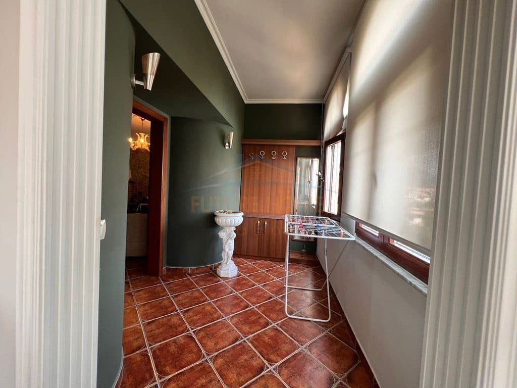 Apartament 3+1 për qira, Yzberisht Tiranë 4