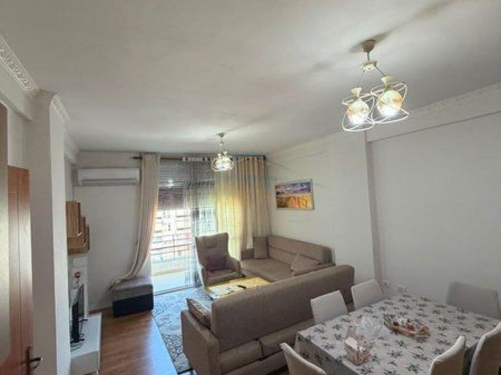 Me Qera, Apartament 1+1+Vendi i Parkimit, Astir, Tiranë