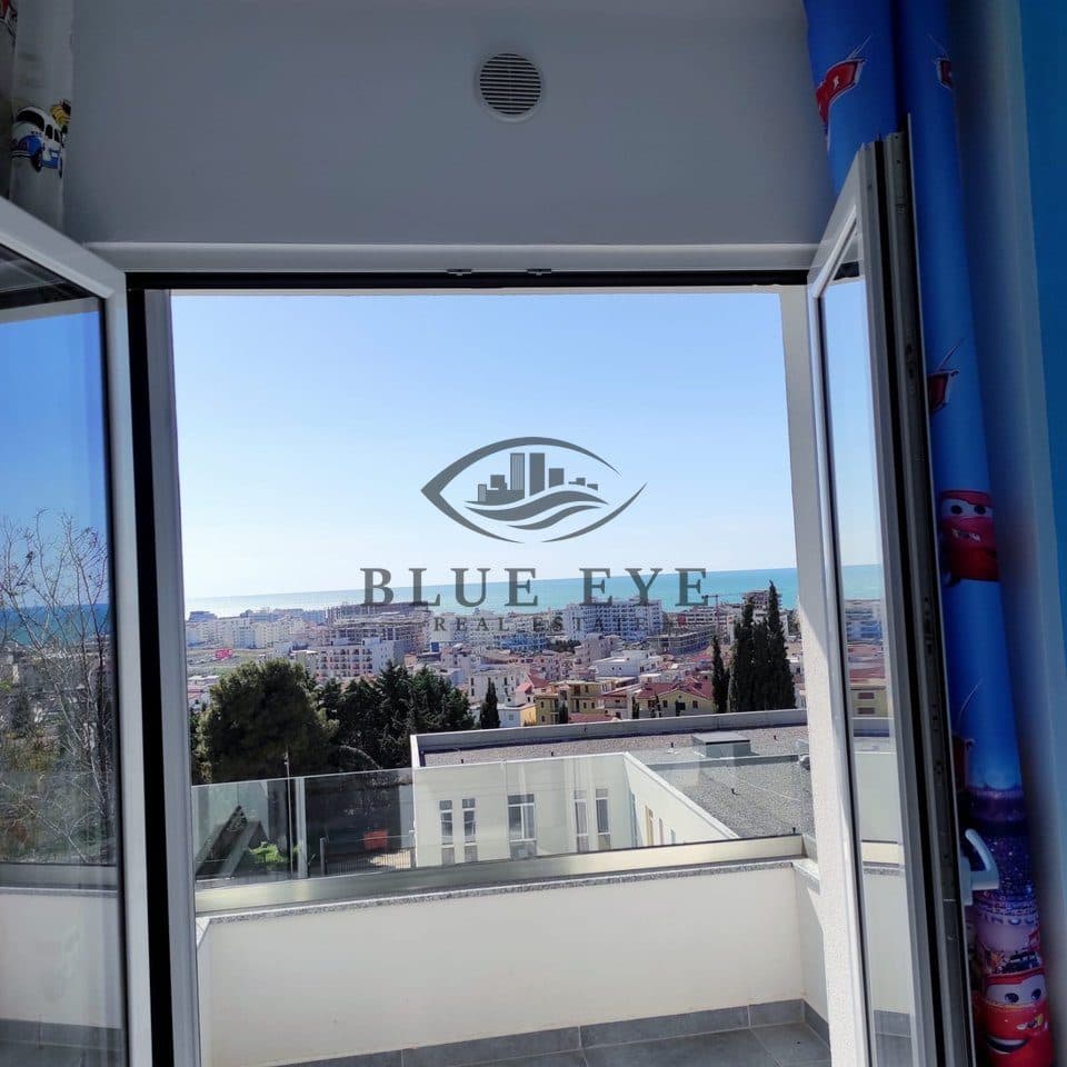 VILË MODERNE LUKSOZE NË GOLEM – PAMJE E PLOTË DETI 🌊