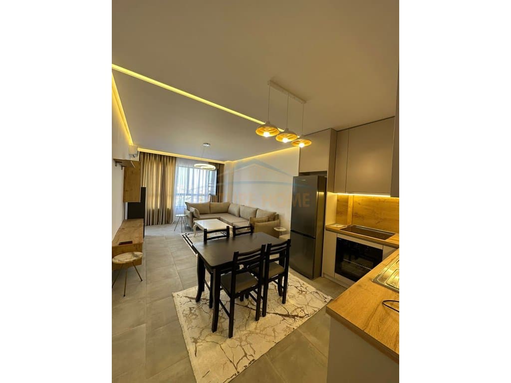 Shitet, Apartament 2+1, Kamëz 110,000 € 11,000,000 Lekë