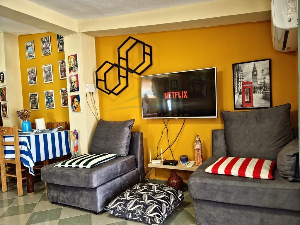 Shitet, Apartament 2+1, Golem.