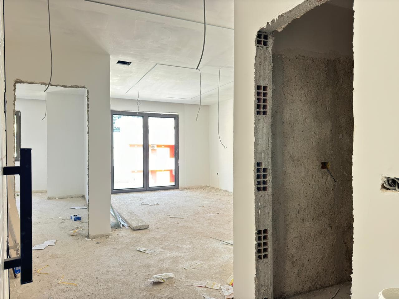 APARTAMENT 1+1 - LUNGOMARE, VLORE 2