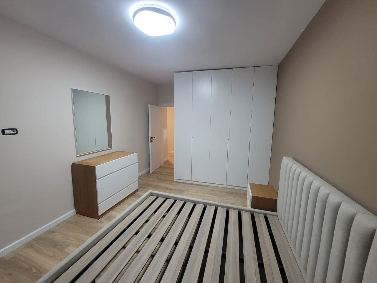 JEPET ME QERA AFATGJATE APARTAMENT 1+1 NE KOMUNEN E PARISIT, TIRANE 4