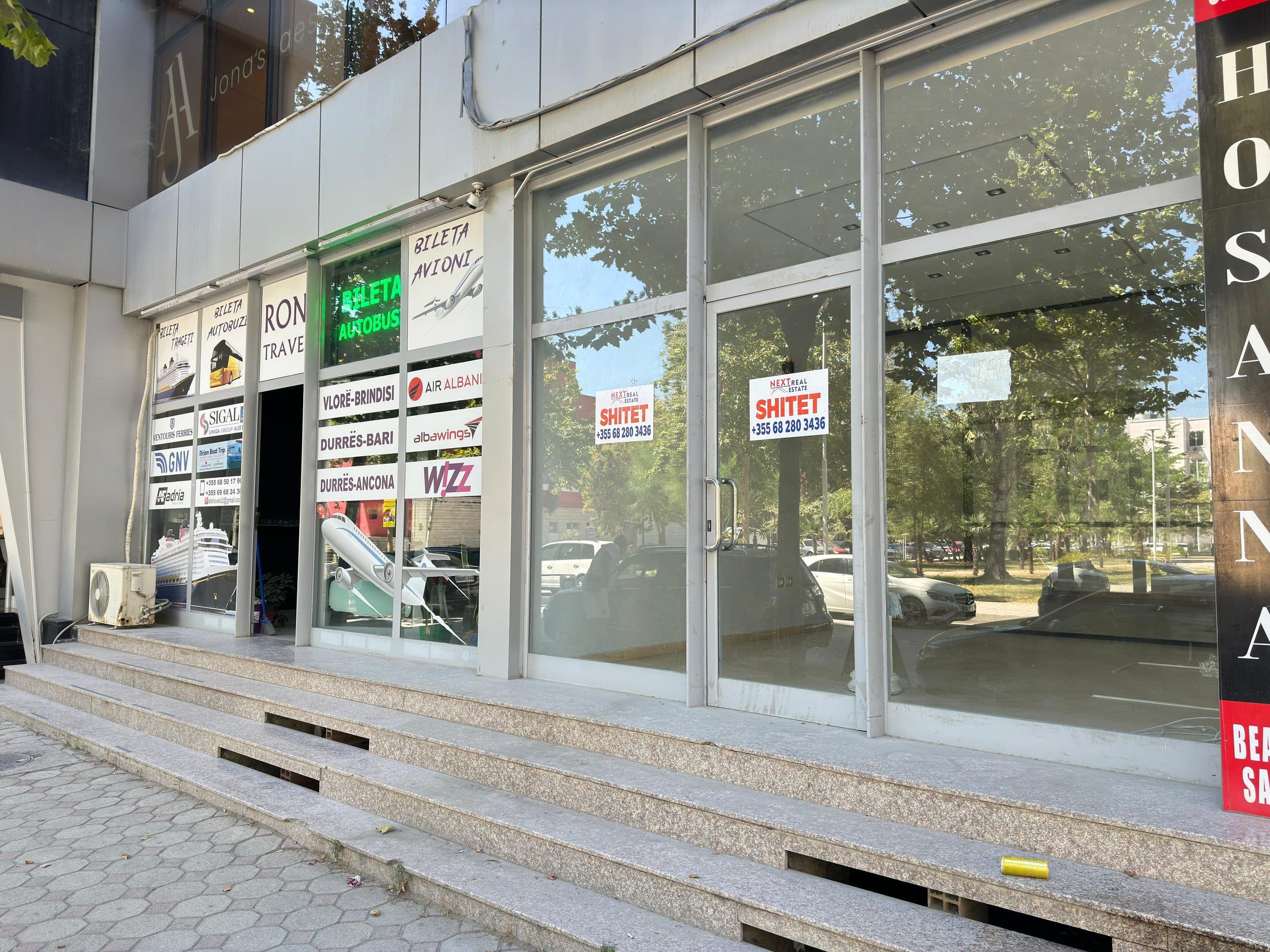 SHITET AMBJENT BIZNESI TEK PORTI, VLORE 2